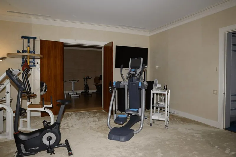 The Deposit-Saving Guide: How to Keep an Elliptical in an Apartment (and Get Your Security Deposit Back)